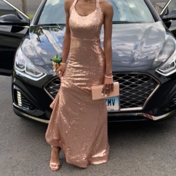 Prom Dress - Picture 2 of 8